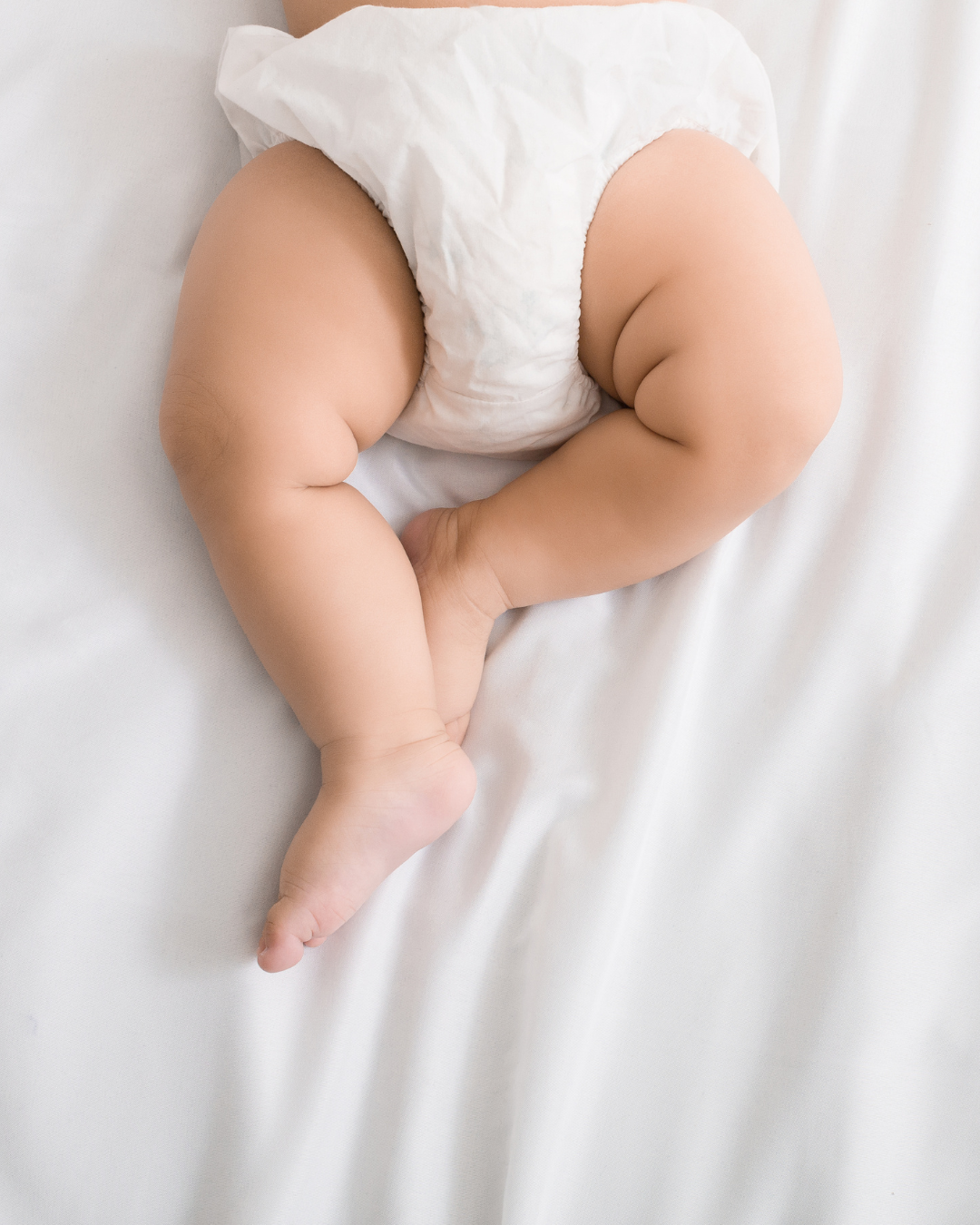 ¿Cómo cambian las piernas de los peques? Una guía para entender su desarrollo